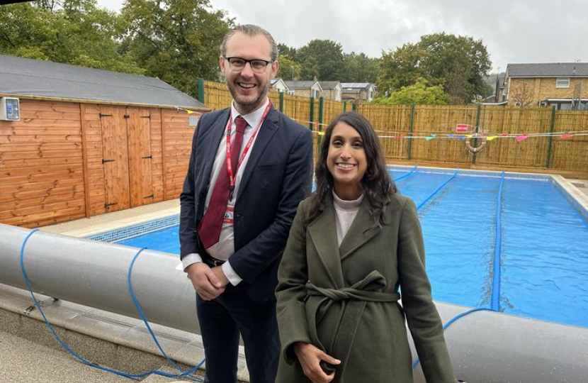 Claire with Cllr McIntosh at pool opening 