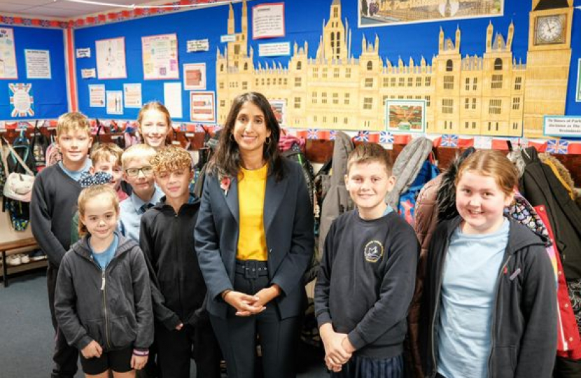 Claire visits Felbridge Primary school