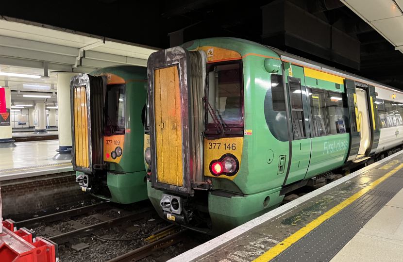 A Southern train at the platform at Victoria