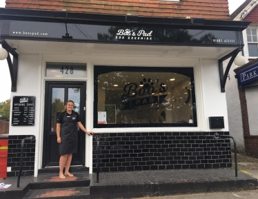 Isobelle Woodmam, Director of Boo’s Pad – local dog groomers in Warlingham