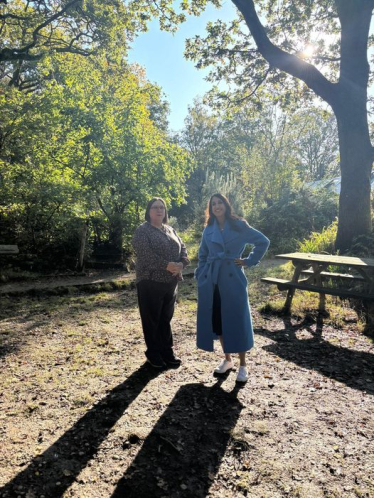 Claire meets Sarah Jane Chimbwandira, the CEO of the Surrey Wildlife Trust